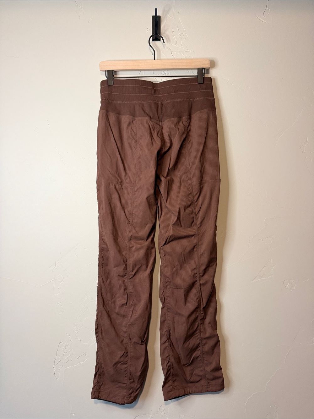 Lululemon Dance Studio Pants - Women’s Relaxed Drawstring Pants in Brown - Picture 3 of 3